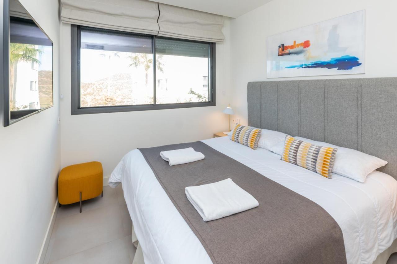 2Br Luxury - Santa Barbara Heights, Good Wifi & Ac Apartment La Cala De Mijas Exterior foto