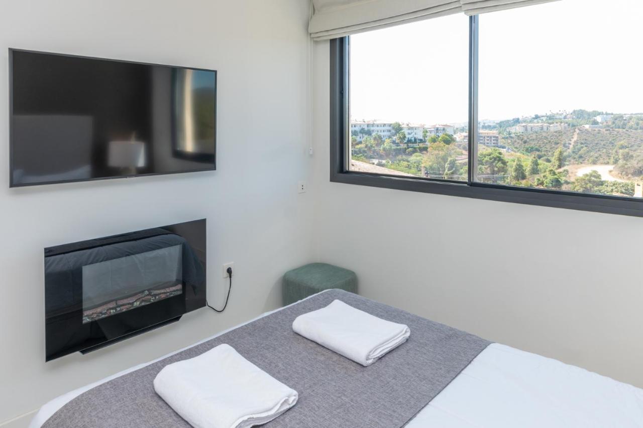 2Br Luxury - Santa Barbara Heights, Good Wifi & Ac Apartment La Cala De Mijas Exterior foto