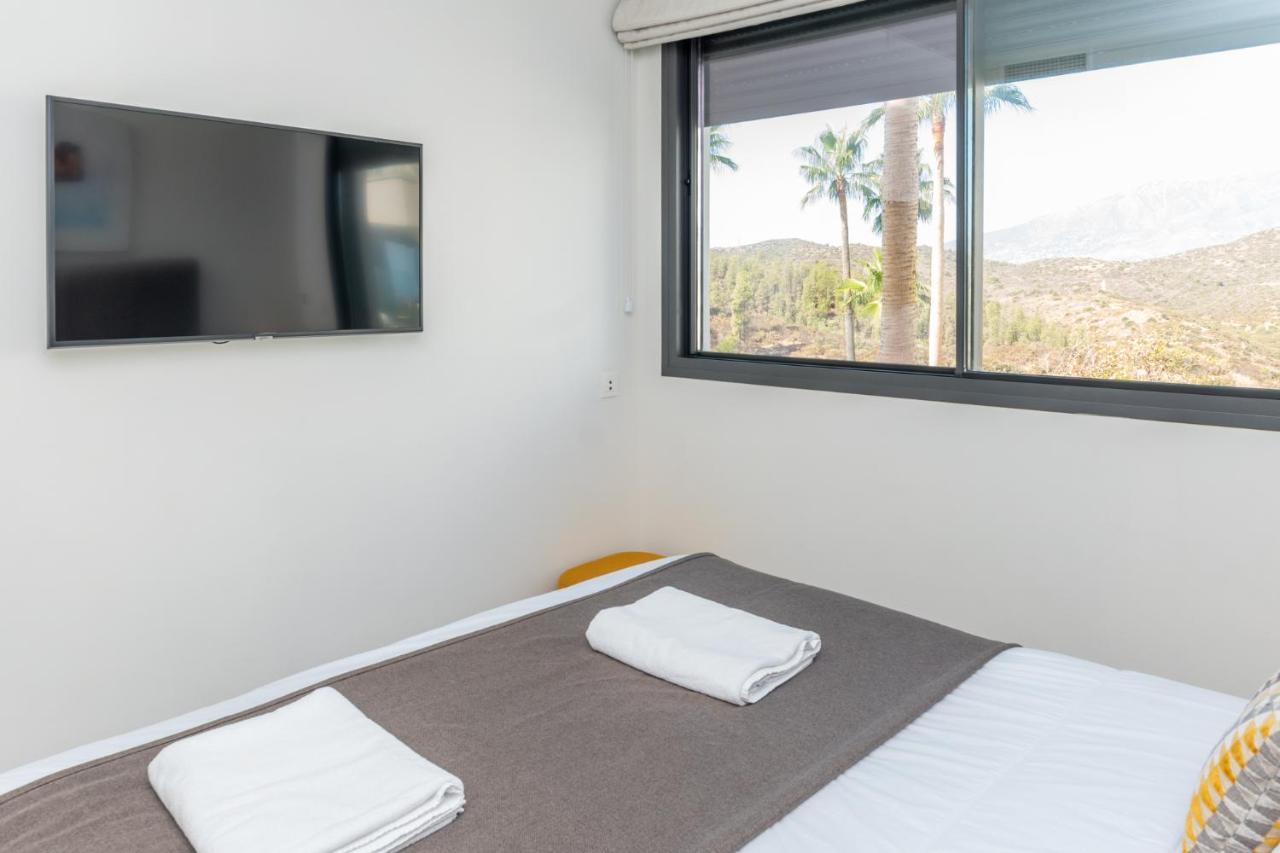2Br Luxury - Santa Barbara Heights, Good Wifi & Ac Apartment La Cala De Mijas Exterior foto